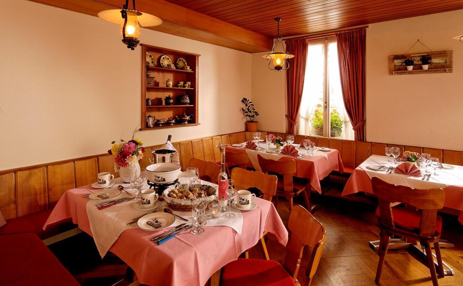 Hotel Beausite Budget Unterseen Εξωτερικό φωτογραφία